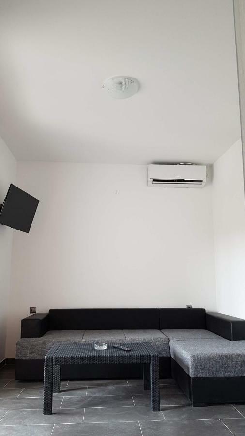 Apartments Star With Pool Biograd Na Moru Exterior photo