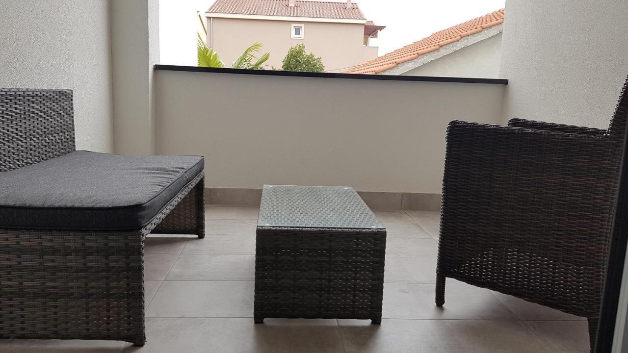 Apartments Star With Pool Biograd Na Moru Exterior photo