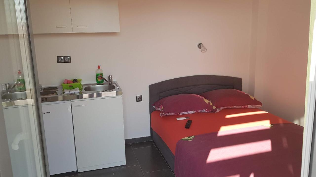 Apartments Star With Pool Biograd Na Moru Exterior photo
